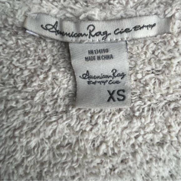 American Rag fuzzy cardigan sweater! - Picture 7 of 7